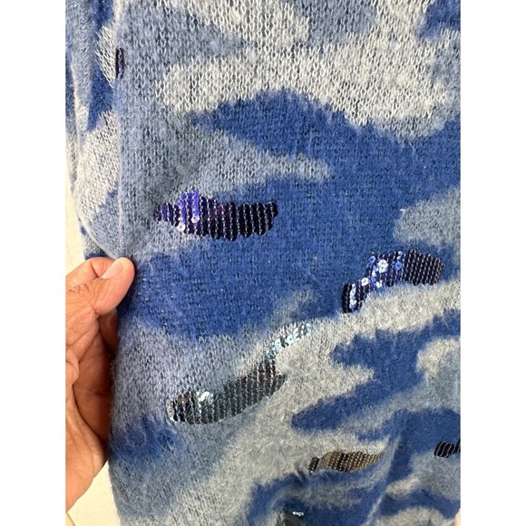 LOGO Lavish Cameo Cardigan - Picture 5 of 11